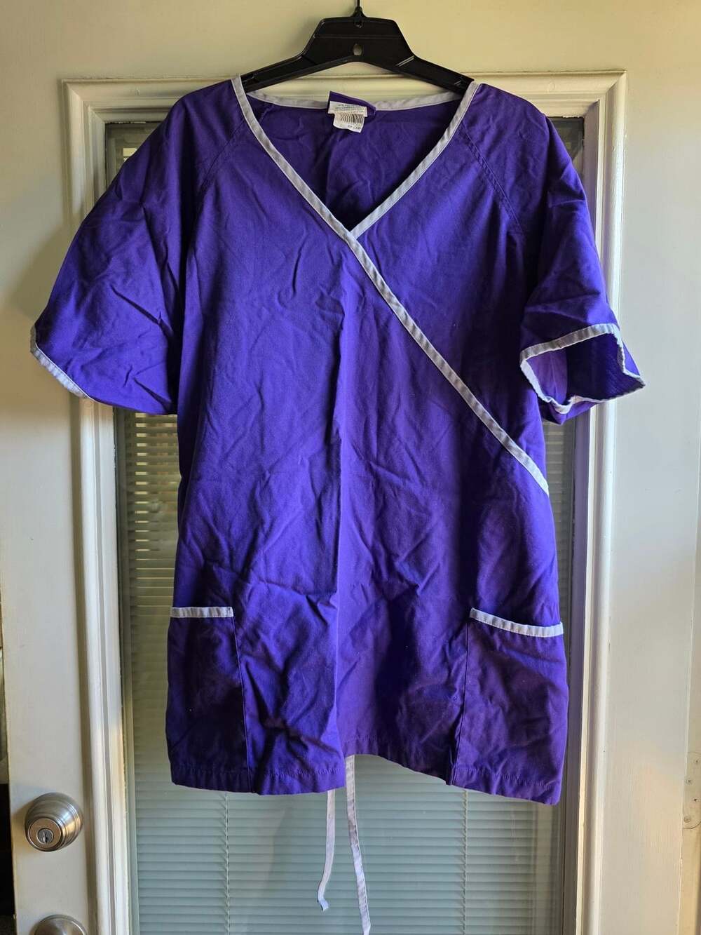 Butter-Soft Scrubs By UA Crossover Scrub Top Size 2X-Large Purple